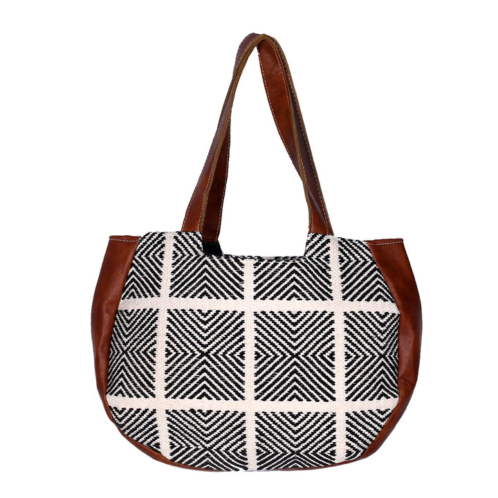 Reflection Round Bag Additional 1