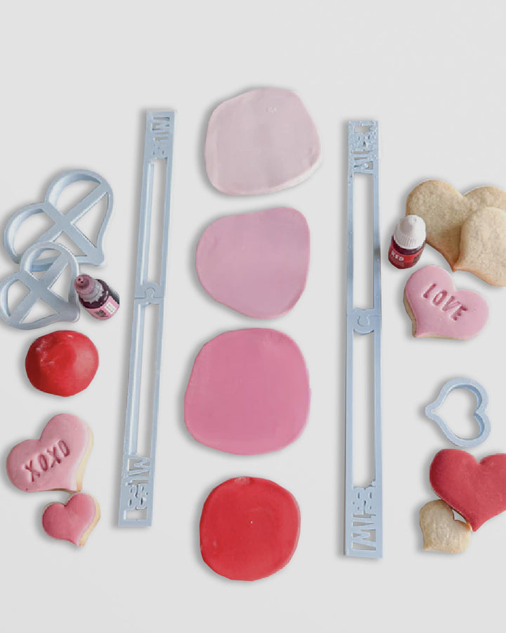 Biscuit Baking Kit - Heart-Shaped Cookie Decorating Set Additional 1