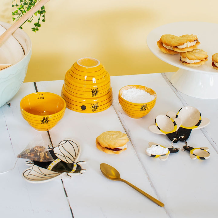 Bee Hive Measuring Bowls Additional 3