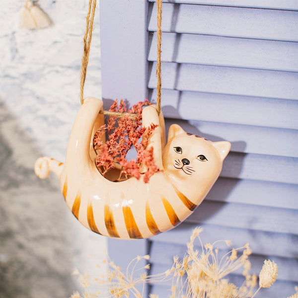 Caroline Cat Hanging Planter