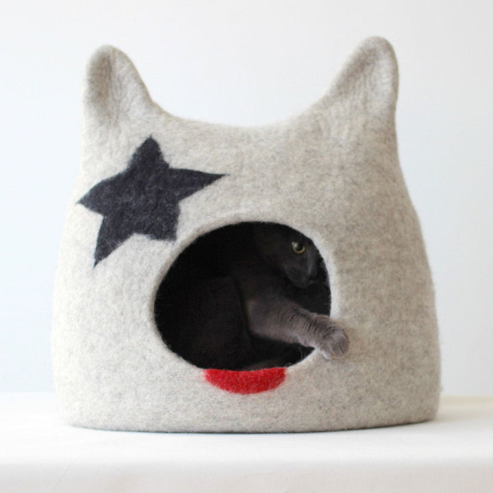 Kiss Cat Cave Additional 2