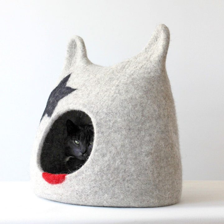 Kiss Cat Cave Additional 5