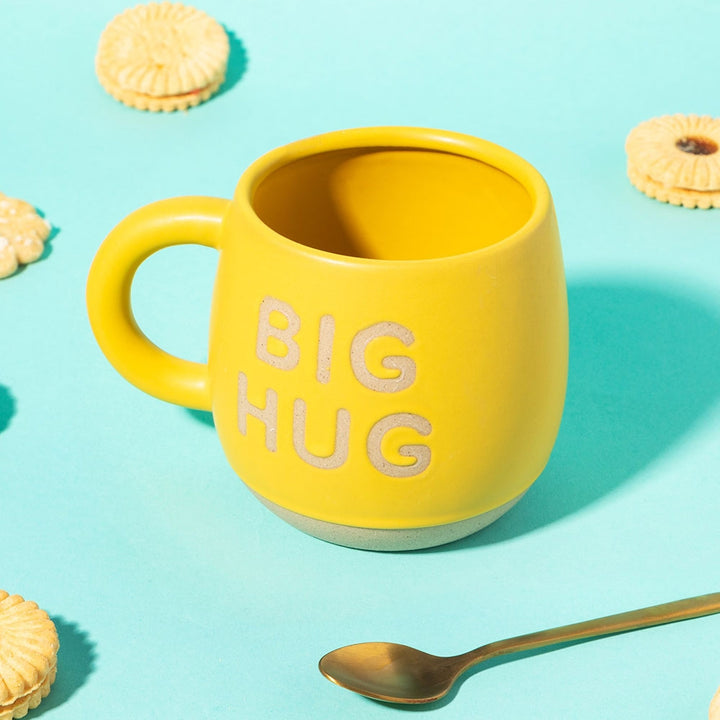 Yellow Big Hug Mug Additional 3
