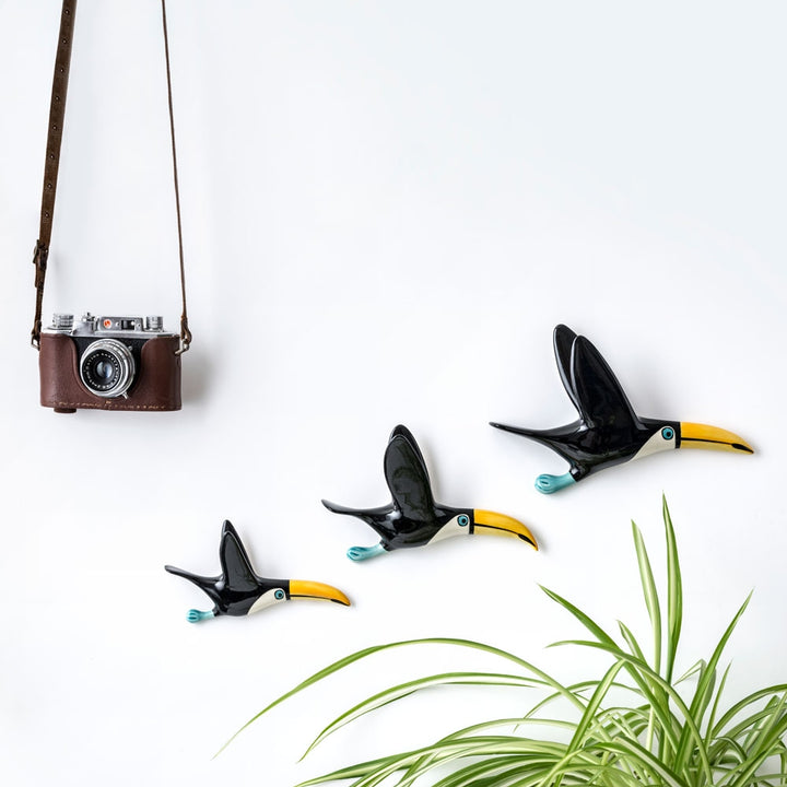 Wall-Mounted Toucan Trio [D] Additional 2